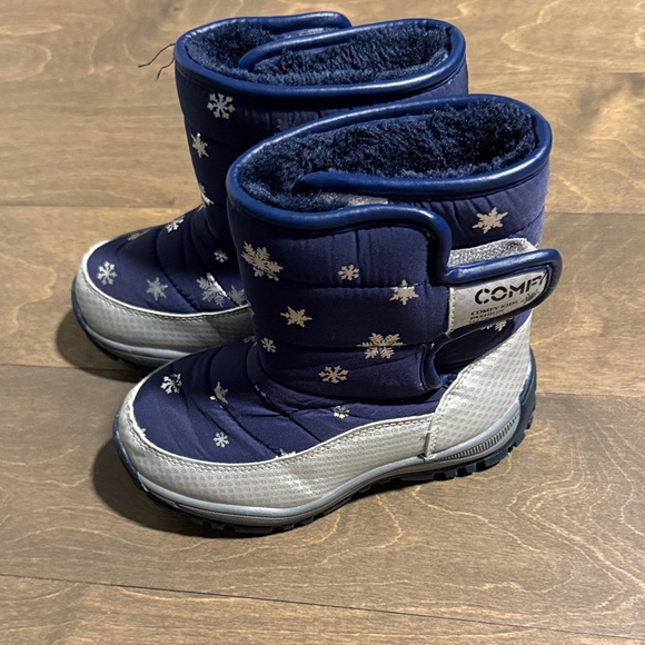 Kids Snow Boots - Navy and Silver - Picture 1 of 7